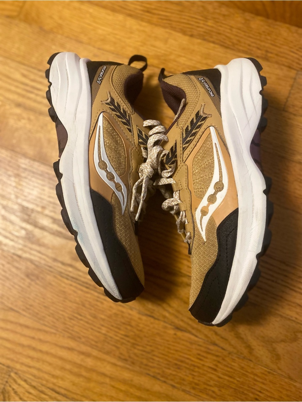 Women’s Saucony Excursion Trail shoe